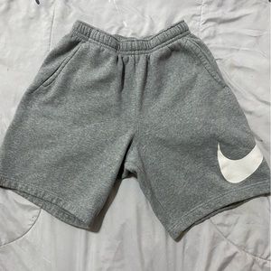 Nike cotton shorts men’s small like new